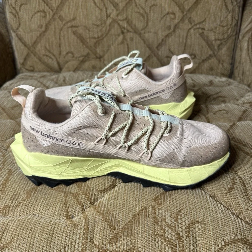 New Balance Tektrel WTTTRLH1 Womens Brown Running Shoes Size 8.5 D Lightly Worn!